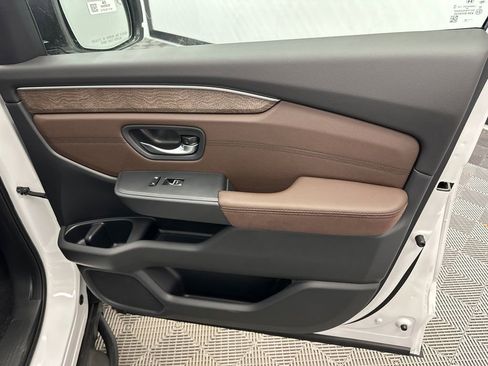 New 2026 Honda Pilot Elite image 16