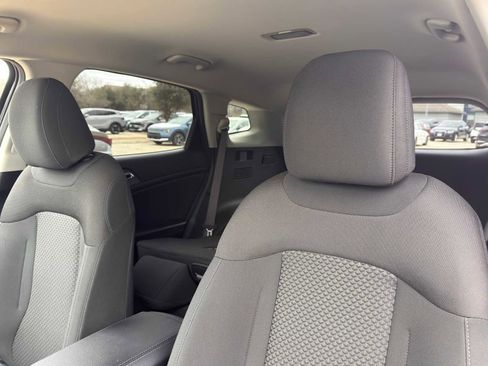 Certified 2023 Kia Sportage LX image 12