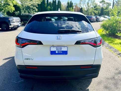 Used 2024 Honda HR-V LX image 5