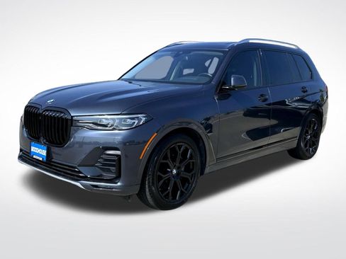 Used 2022 BMW X7 xDrive40i image 1
