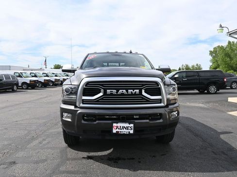 Used 2018 RAM 3500 Laramie Longhorn AWD/4WD image 4