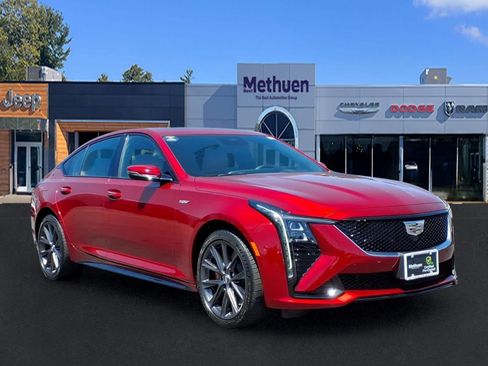 Used 2025 Cadillac CT5 V w/ Platinum Package AWD/4WD image 1