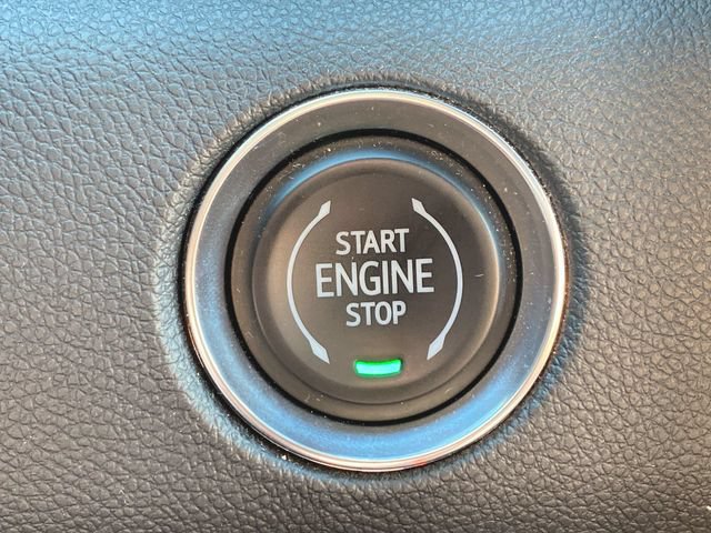 Used 2025 GMC Acadia Elevation FWD image 16