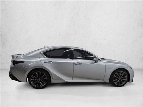 Used 2022 Lexus IS 350 F Sport RWD image 4