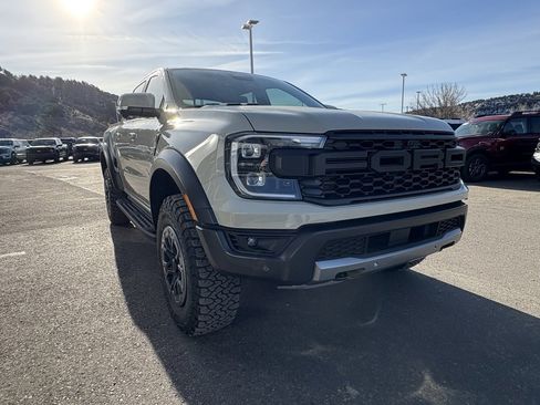 Used 2025 Ford Ranger Raptor image 10
