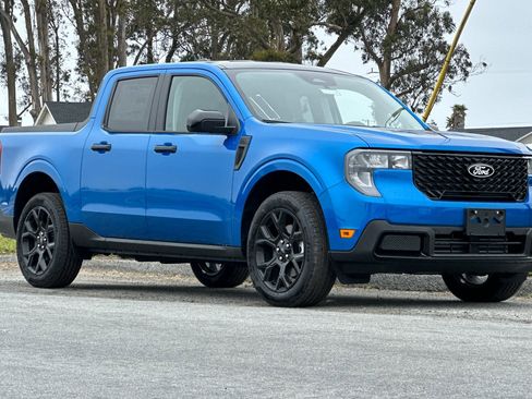 New 2025 Ford Maverick XLT w/ XLT Luxury Package AWD/4WD image 7