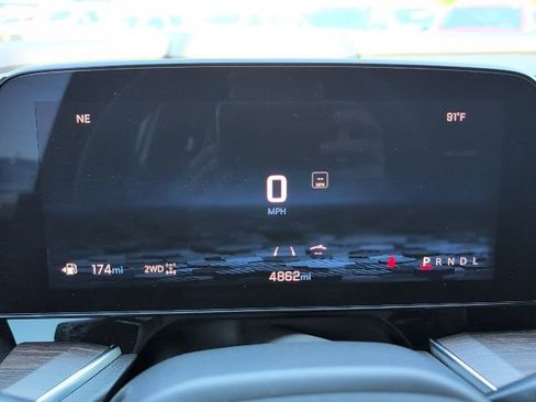 New 2025 Chevrolet Tahoe LS image 28