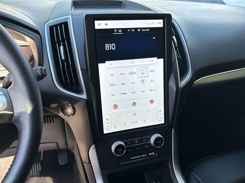 Used 2022 Ford Edge SEL w/ Convenience Package image 27