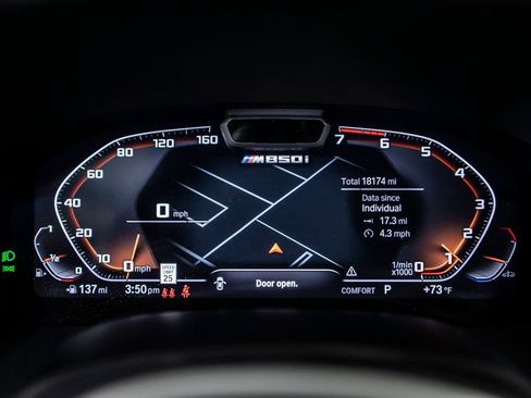 Used 2023 BMW M850i xDrive Coupe image 25