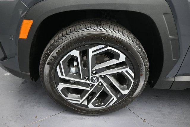 New 2026 Hyundai Tucson Limited AWD/4WD image 23