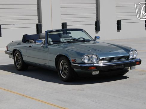 Used 1990 Jaguar XJS V12 Convertible image 10