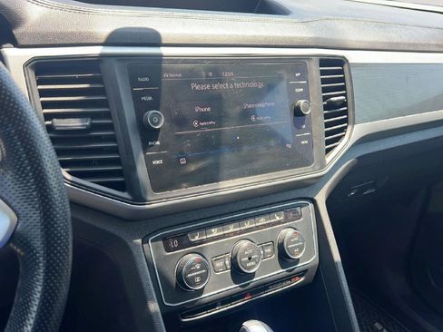 Used 2021 Volkswagen Atlas SE AWD/4WD image 25