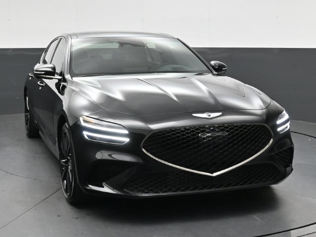 Used 2022 Genesis G70 3.3T w/ Sport Prestige Package AWD/4WD image 11