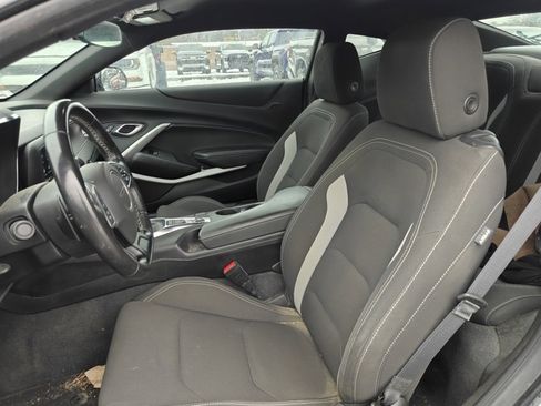 Used 2022 Chevrolet Camaro LT image 9