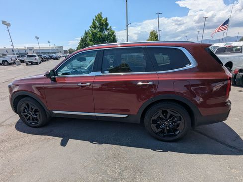 Used 2024 Kia Telluride S w/ S Sunroof Package AWD/4WD image 10