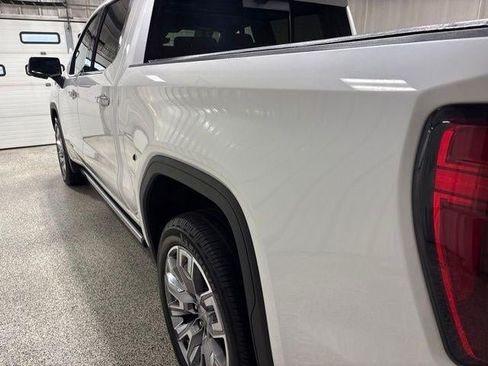 Used 2024 GMC Sierra 1500 Denali w/ Denali Reserve Package AWD/4WD image 11