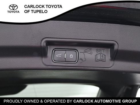 Used 2025 Ford Explorer ST-Line w/ Premium Package RWD image 31