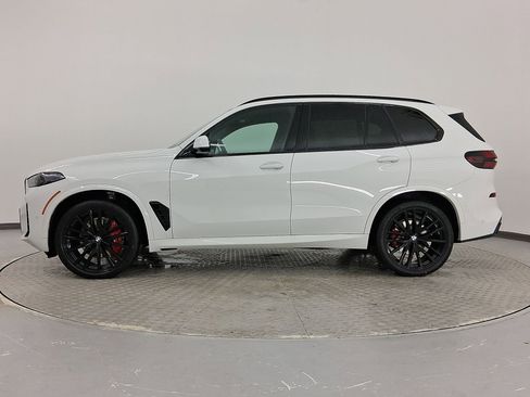New 2026 BMW X5 sDrive40i w/ M Sport Package image 2