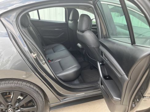 Used 2024 MAZDA MAZDA3 s FWD image 14