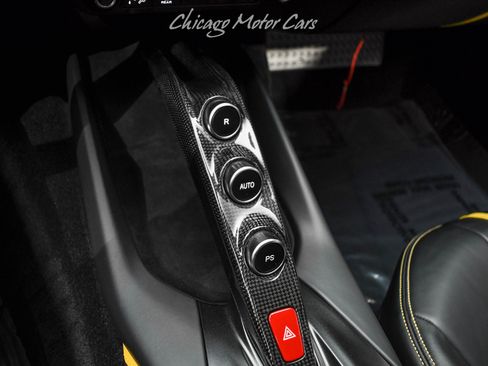 Used 2021 Ferrari 812 Superfast RWD image 21