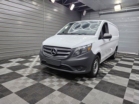 Used 2021 Mercedes-Benz Metris image 33