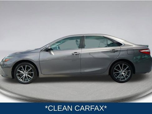 Used 2016 Toyota Camry XSE FWD image 5