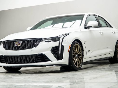 Used 2024 Cadillac CT4 V Blackwing w/ LPO, Bronce Accent Package RWD image 8