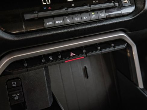 Used 2022 Toyota Tundra SR5 image 25