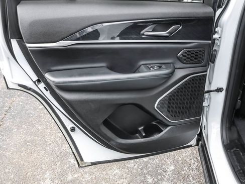 Used 2022 Jeep Grand Cherokee Trailhawk image 27