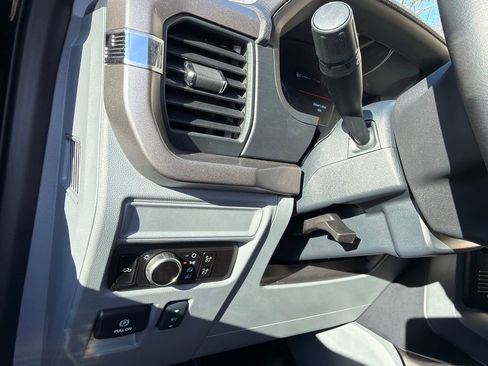 Used 2025 Ford F150 Lightning XLT image 32