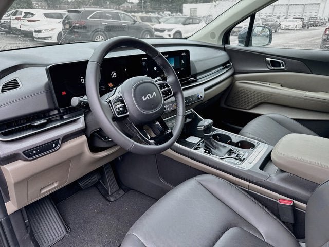 Certified 2026 Kia Carnival EX FWD image 9