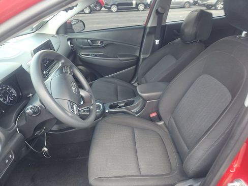 Used 2022 Hyundai Kona SEL AWD/4WD image 7