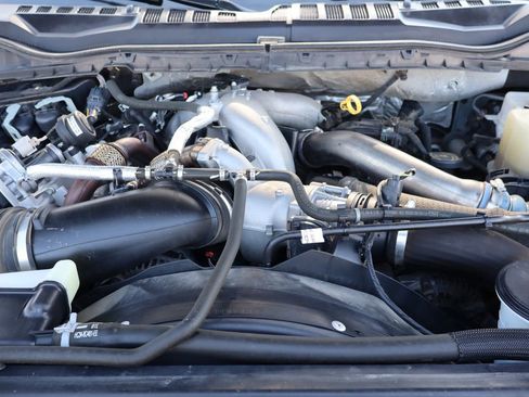 Used 2022 Ford F350 Lariat w/ Lariat Value Package image 38