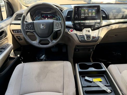 Used 2023 Honda Odyssey EX image 14
