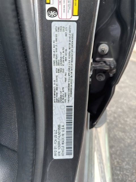 Used 2020 RAM 1500 Laramie AWD/4WD image 19