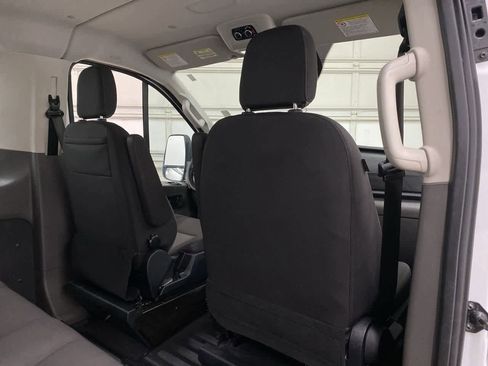 Used 2022 Ford Transit 350 XLT image 17