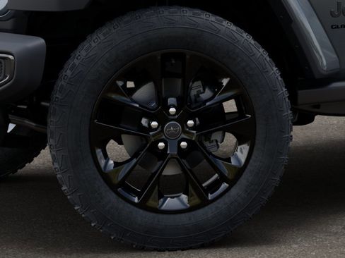 New 2025 Jeep Gladiator Nighthawk image 28