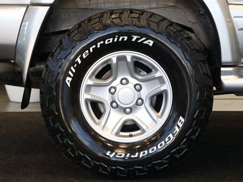 Used 2000 Toyota 4Runner Limited AWD/4WD image 40
