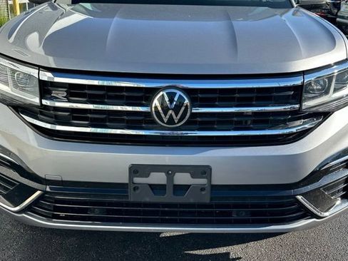 Used 2021 Volkswagen Atlas SE w/ Towing Package AWD/4WD image 8
