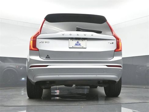 Used 2022 Volvo XC90 T6 Momentum w/ Advanced Package image 43