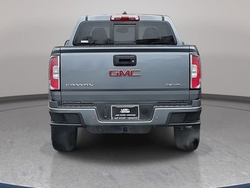 Used 2019 GMC Canyon Denali image 7