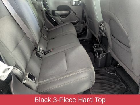 Used 2023 Jeep Gladiator Sport AWD/4WD image 29