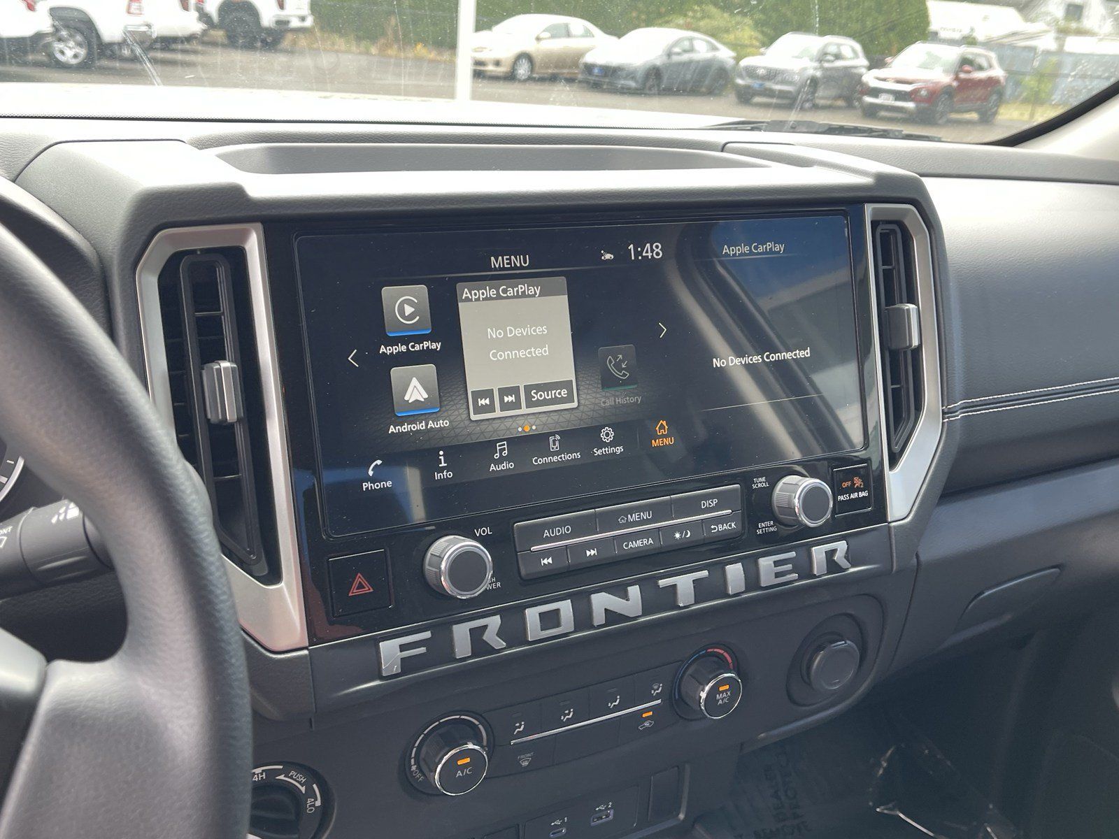 Used 2025 Nissan Frontier SV AWD/4WD image 23
