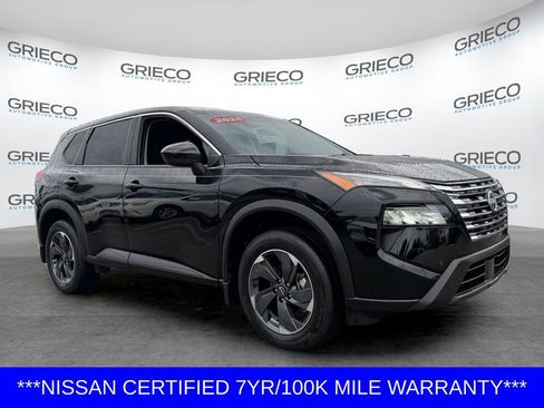 Certified 2025 Nissan Rogue SV FWD image 1