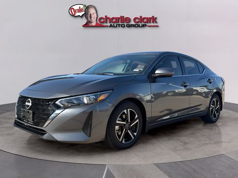 Used 2025 Nissan Sentra SV w/ All-Weather Package FWD image 1