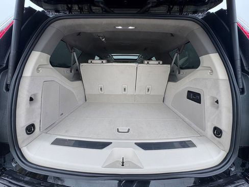 Used 2024 Cadillac Escalade ESV Sport Platinum w/ LPO, ONYX Package image 14