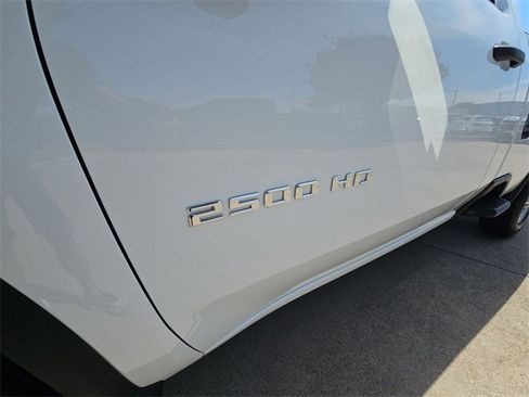 Used 2024 Chevrolet Silverado 2500 W/T w/ WT Convenience Package image 24
