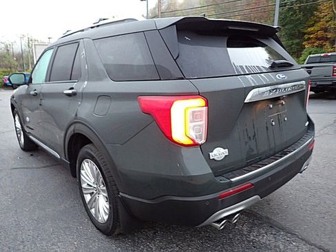 Used 2023 Ford Explorer King Ranch w/ Technology Package image 8