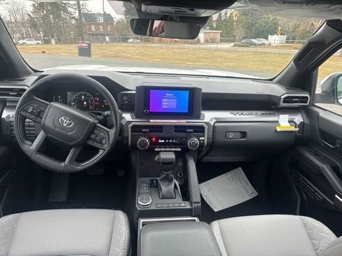 Used 2025 Toyota Tacoma SR5 image 11