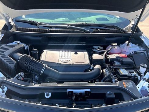 New 2026 Cadillac XT5 Premium Luxury w/ LPO, ONYX Package AWD/4WD image 11